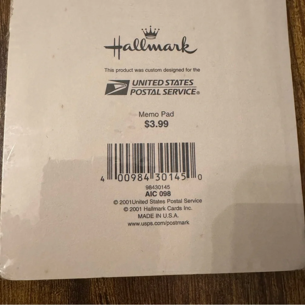USPS Hallmark‎ Honoring Veterans Self Sticking Memo Pad Sealed 2001